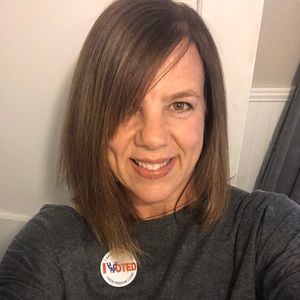 Meet your Posher, Christine